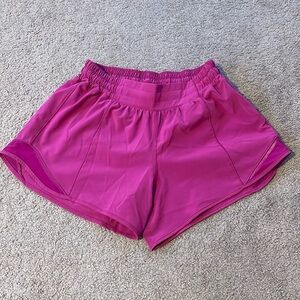 Lululemon Athletica Women’s Athletic Shorts Size 6 Pink